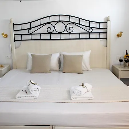 Mykonian Secret Apartment