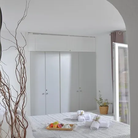 Mykonian Secret Apartment